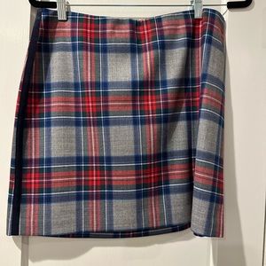 Vineyard Vines sz 6 skirt. Worn once